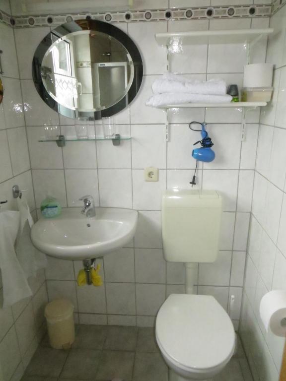 Haus Simon Lägenhet Blankenrath Exteriör bild